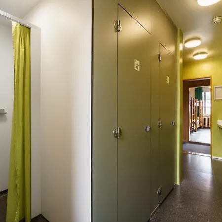Backpackers Sonnenhof - Хостел Интерлакен