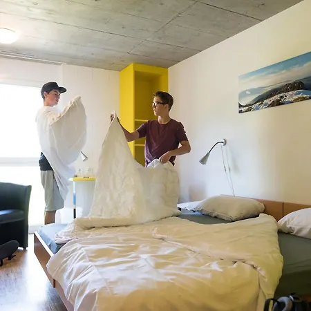 Backpackers Sonnenhof - Хостел Интерлакен