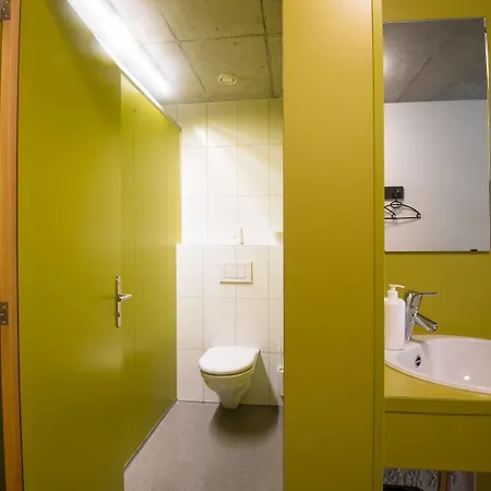 Backpackers Sonnenhof - * Интерлакен