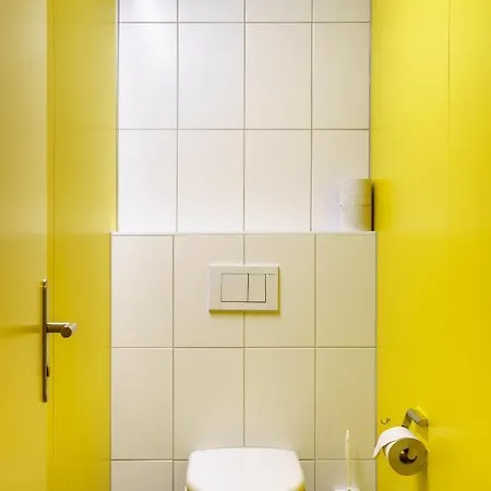 Hostel Backpackers Sonnenhof - *